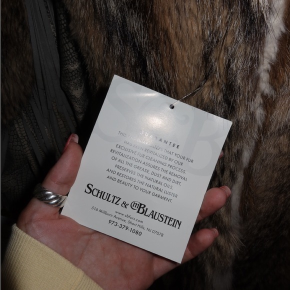 schultz & m. blaustein coyote and leather fur coat - Picture 7 of 13